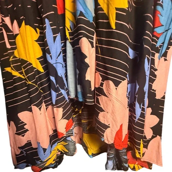 Loralette Black High Low Dress with Bold Floral Print NWOT💕 - Picture 5 of 7